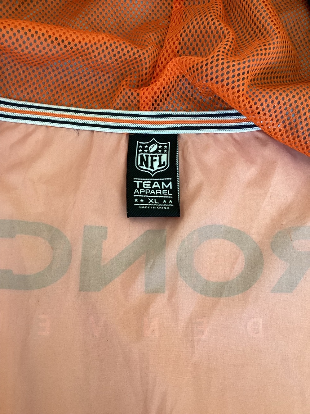 Denver Broncos Lightweight Windbreaker Rain Jacket NFL Team Apparel Extra-Large - Picture 5 of 10
